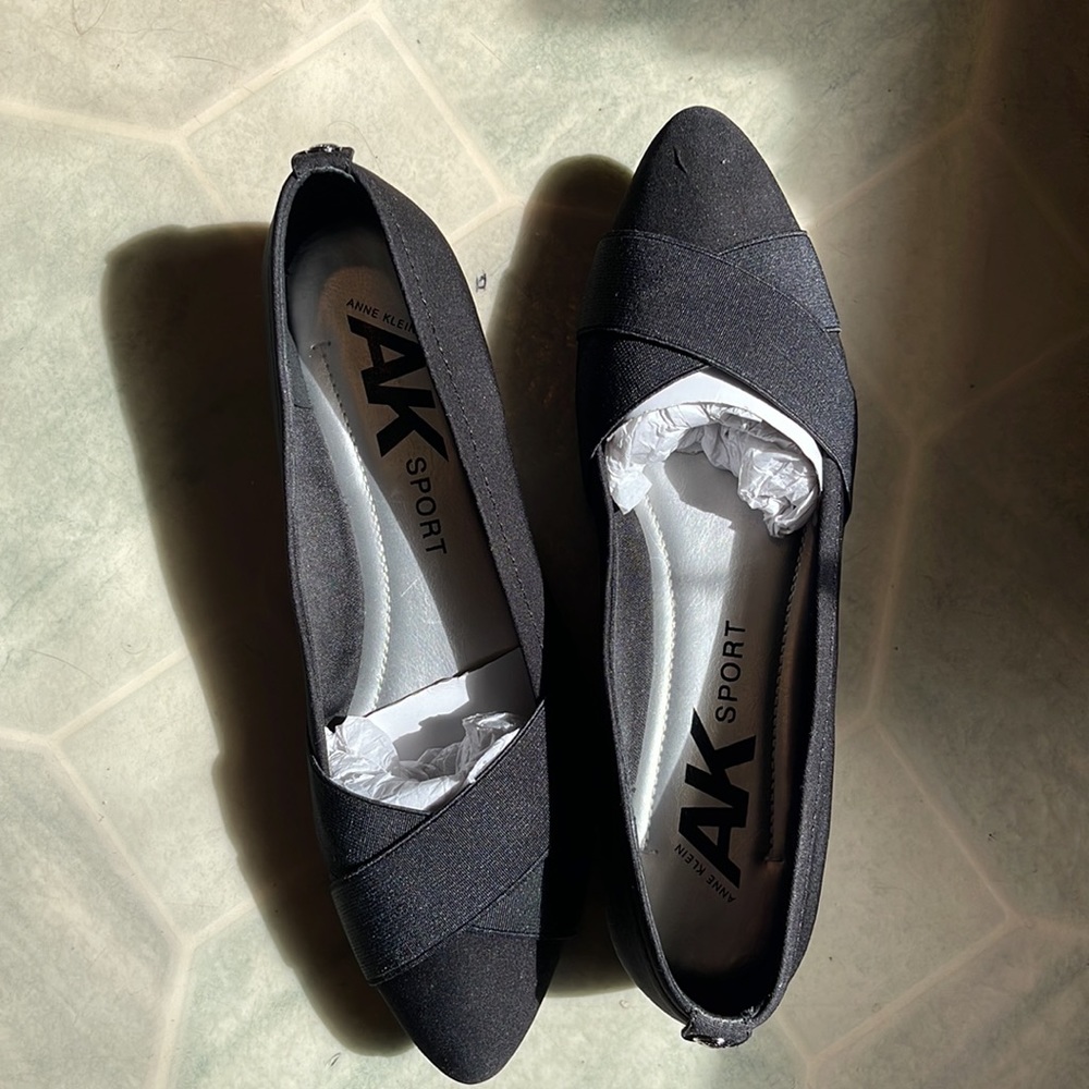 Anne Klein AK Sport black flats Sz 9